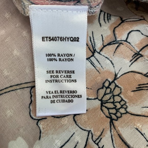 Wrap Shirt ~ Soft‎ Floral - Picture 5 of 6